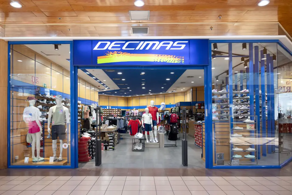 DECIMAS