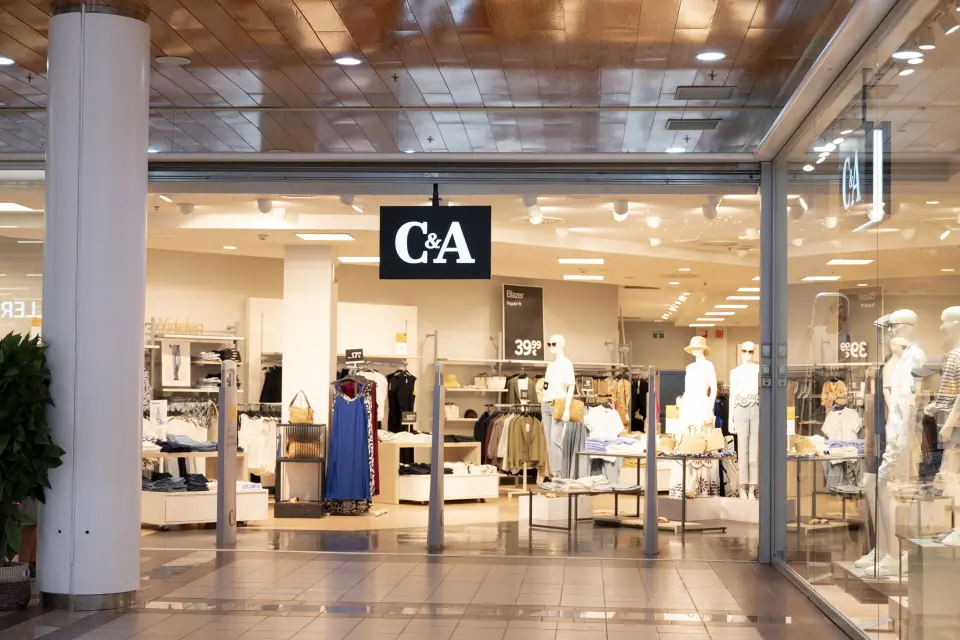 C&A