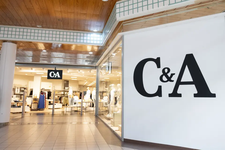C&A